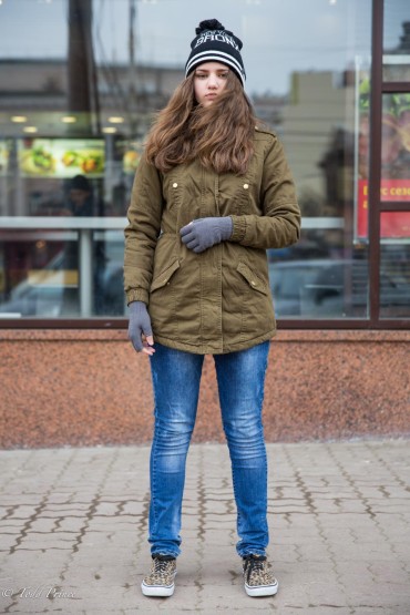 Katya: Teenager from Rostov