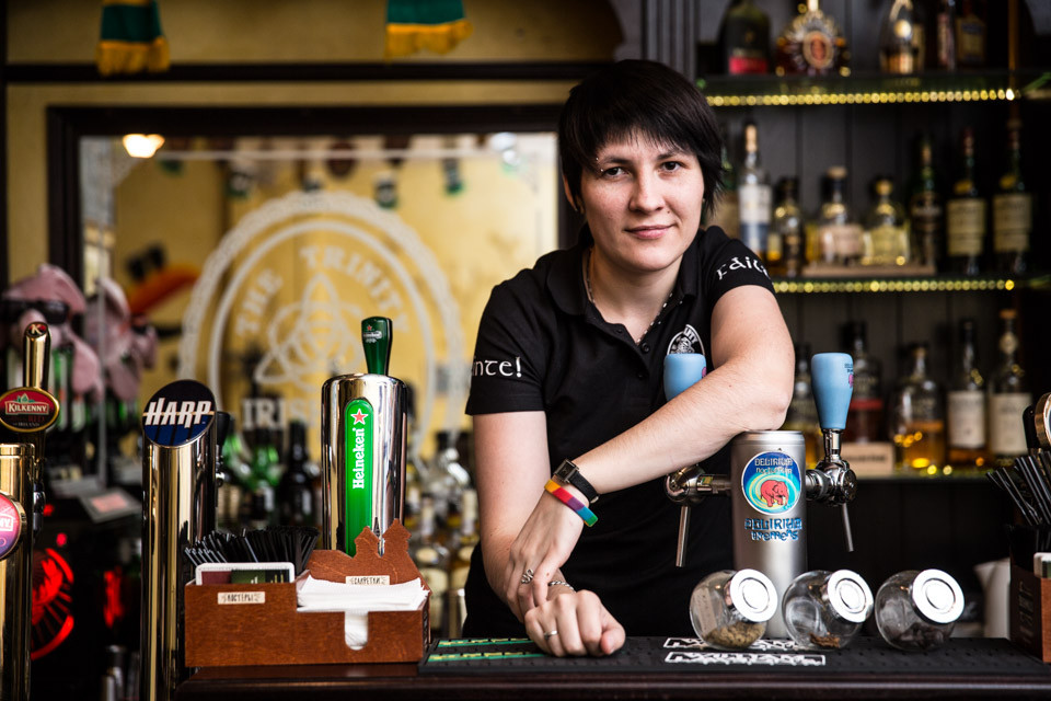 Alona: Craft Beer Bar Owner